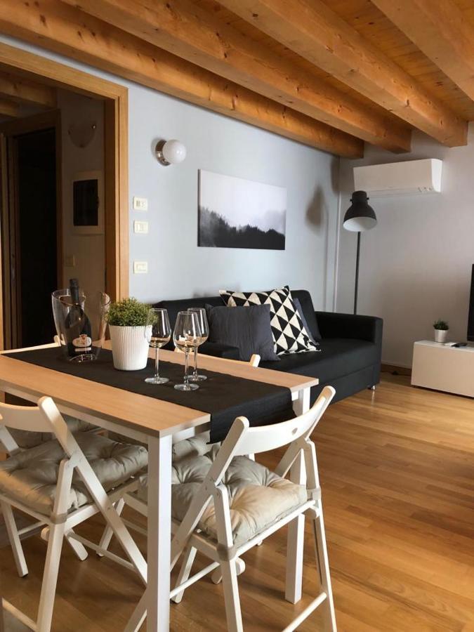 Interno 1 Apartment Treviso Bagian luar foto