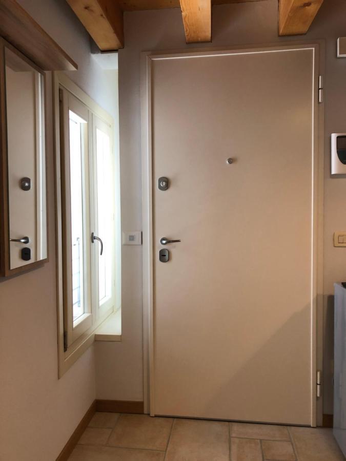 Interno 1 Apartment Treviso Bagian luar foto